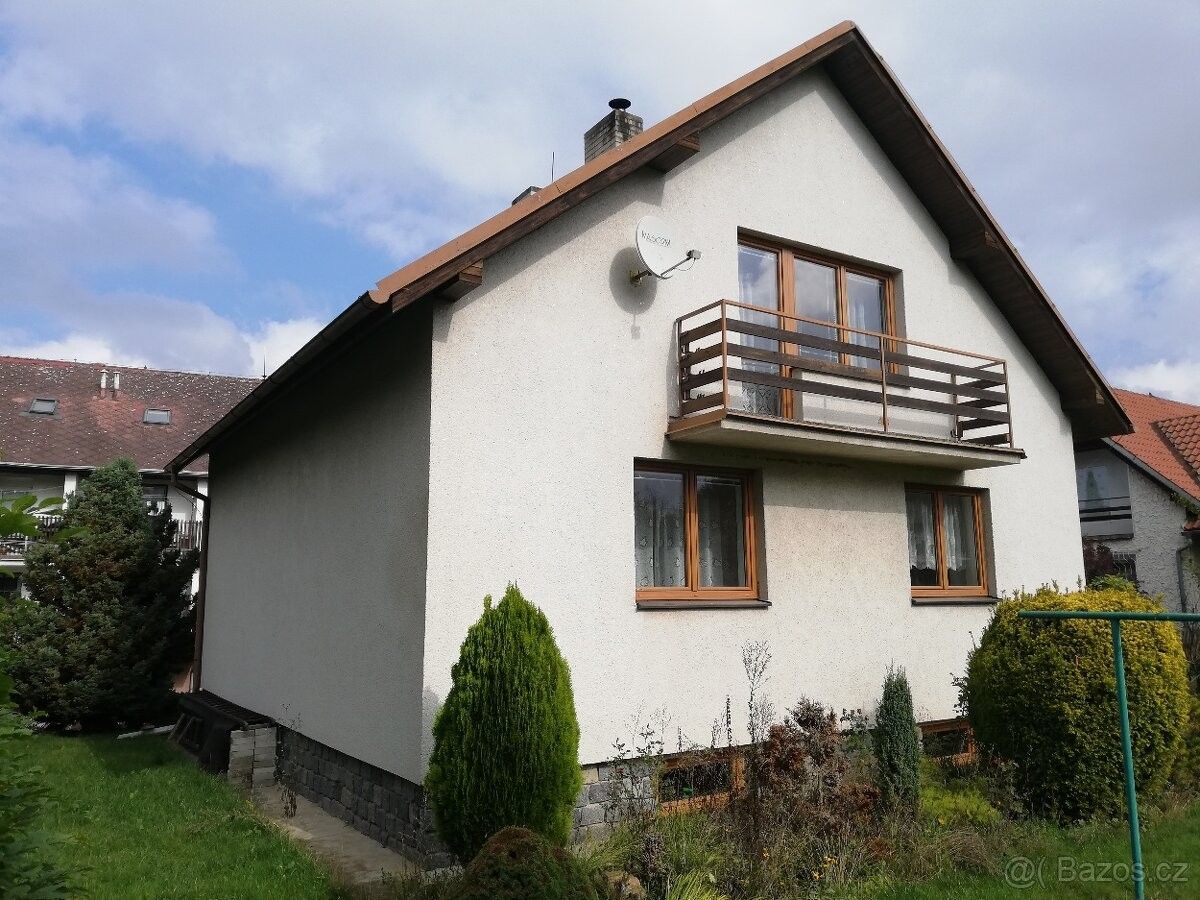 Prodej rodinný dům - Hořesedly, 270 04