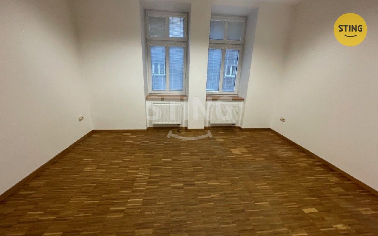 Kanceláře, Smetanova, Český Těšín, 42 m² - 2