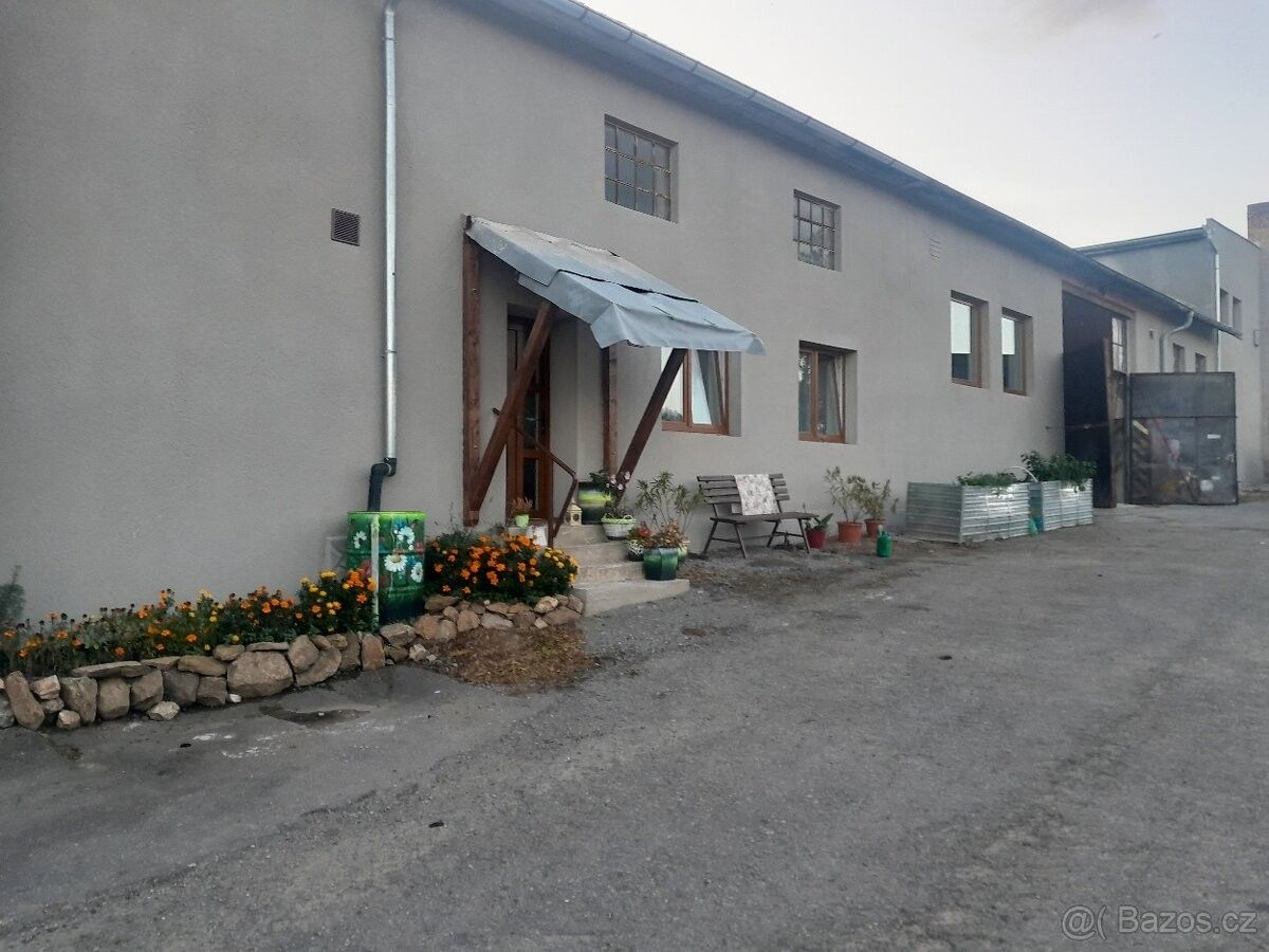 Pronájem sklad - Pelhřimov, 393 01