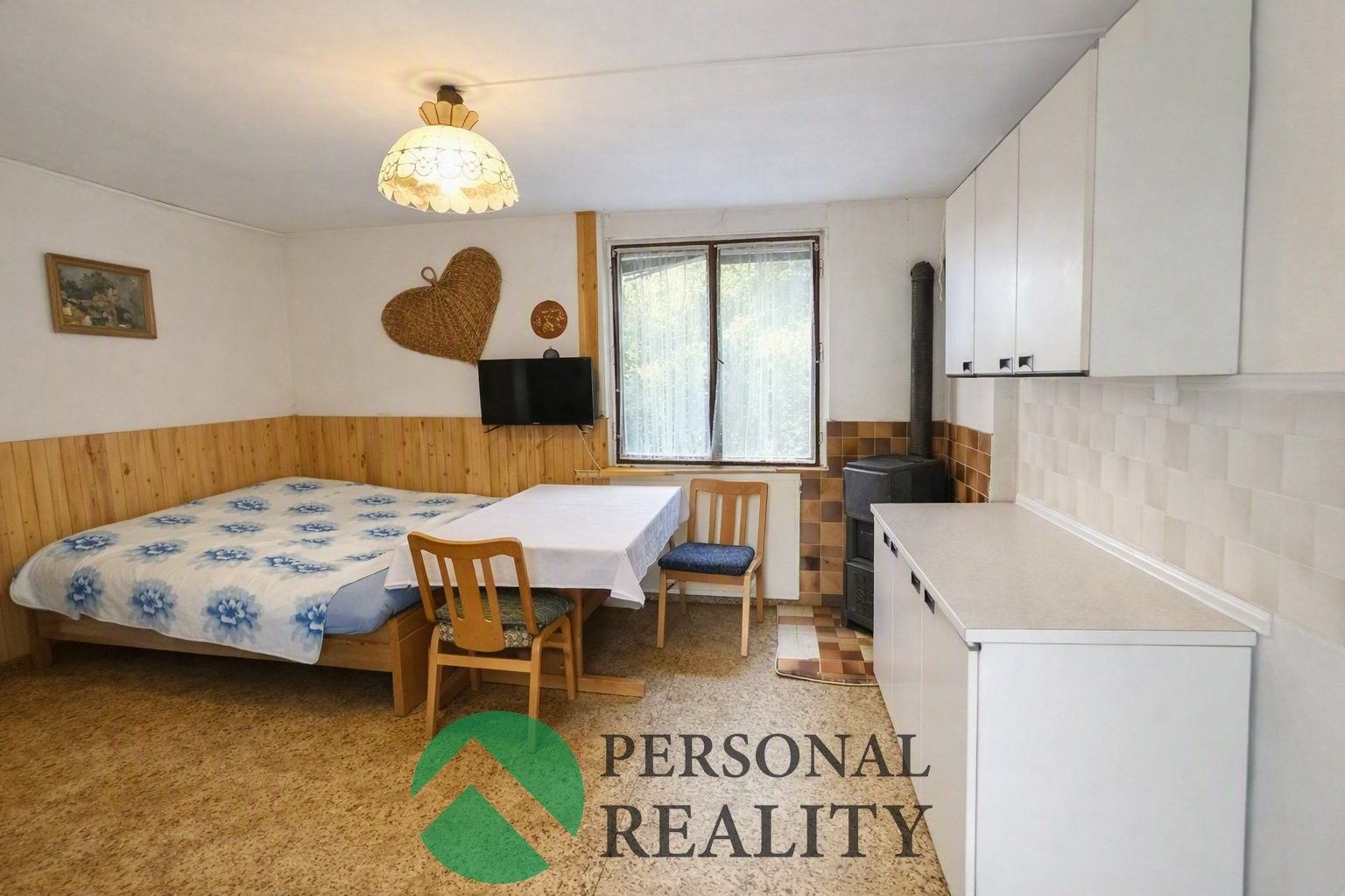 Chaty, Petrovice I Hološiny, 18 m² - 2