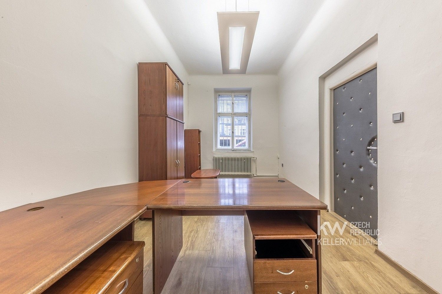 Pronájem obchodní prostory - Praha - Bubeneč, okres Praha 7, Hlavní město Praha, 270 m² - 5