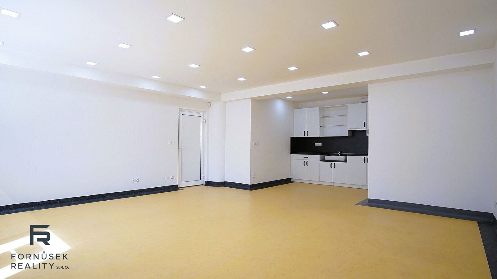 Obchodní prostory · 54 m² · Napajedla, okres Zlín, Zlínský kraj - 4