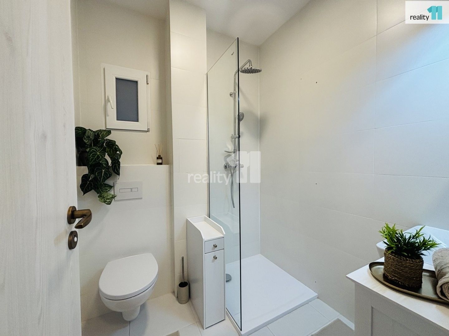 1+1, Krymská, Praha, 37 m² - 1
