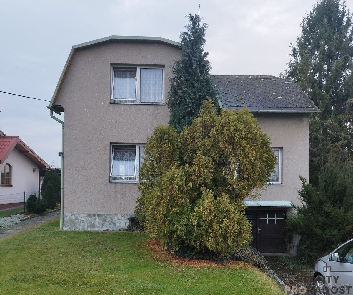 Rodinné domy, Ostrava, 724 00