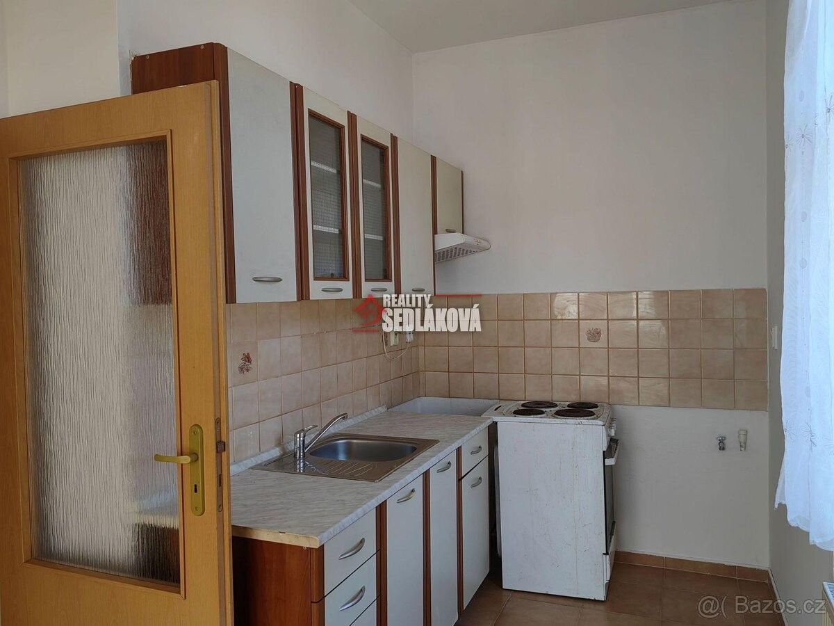 Byty, Děčín, 405 02