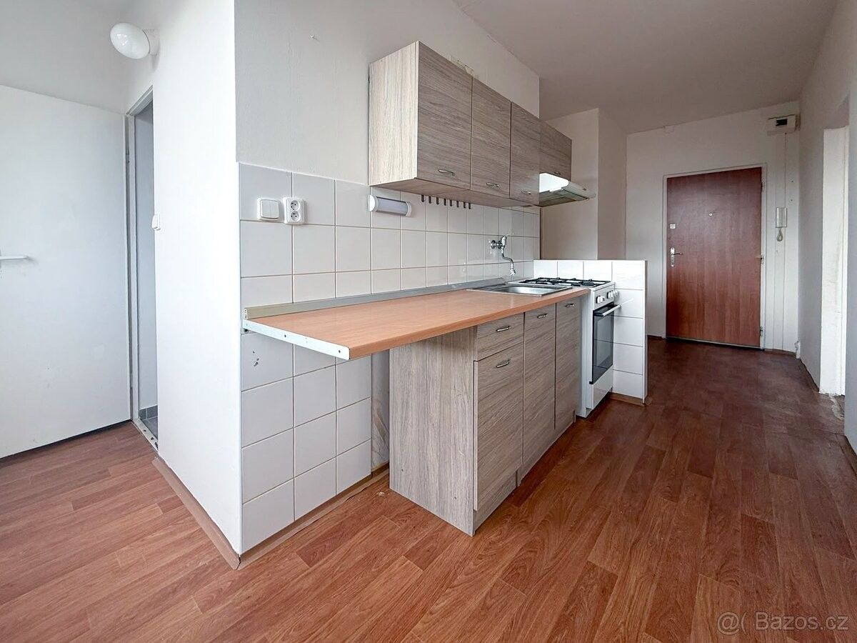 Byty, Chomutov, 430 01 - 1