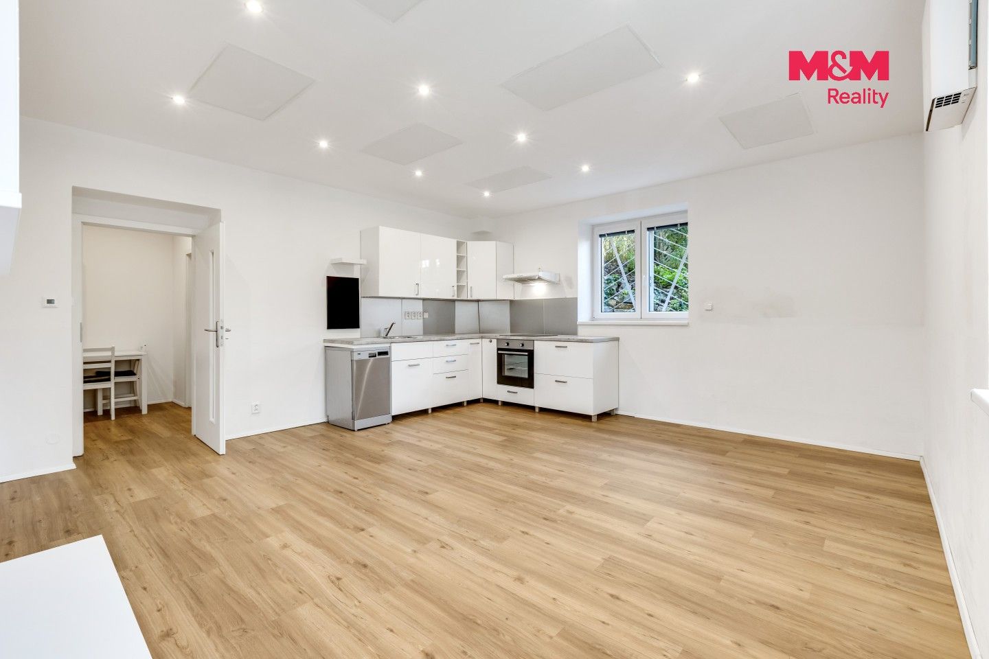 1+kk, V břízkách, Praha, 38 m² - 2