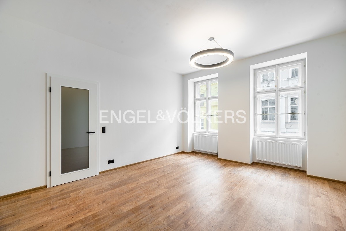 2+kk, Kroftova 342, Praha Smíchov, 50 m²