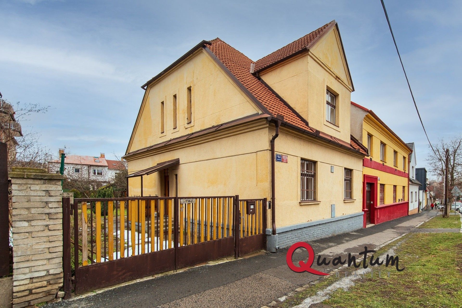 Rodinné domy, V zahrádkách, Praha, 145 m²