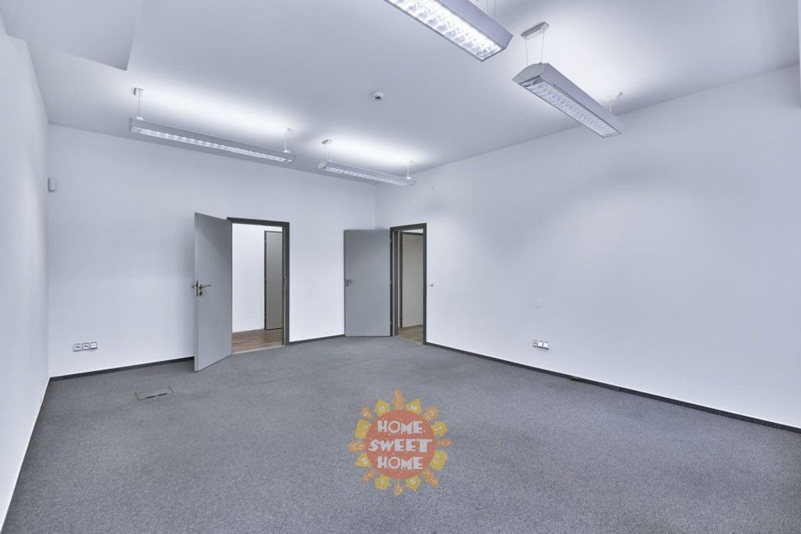 Pronájem kancelář - Soukenická, Praha, 47 m²