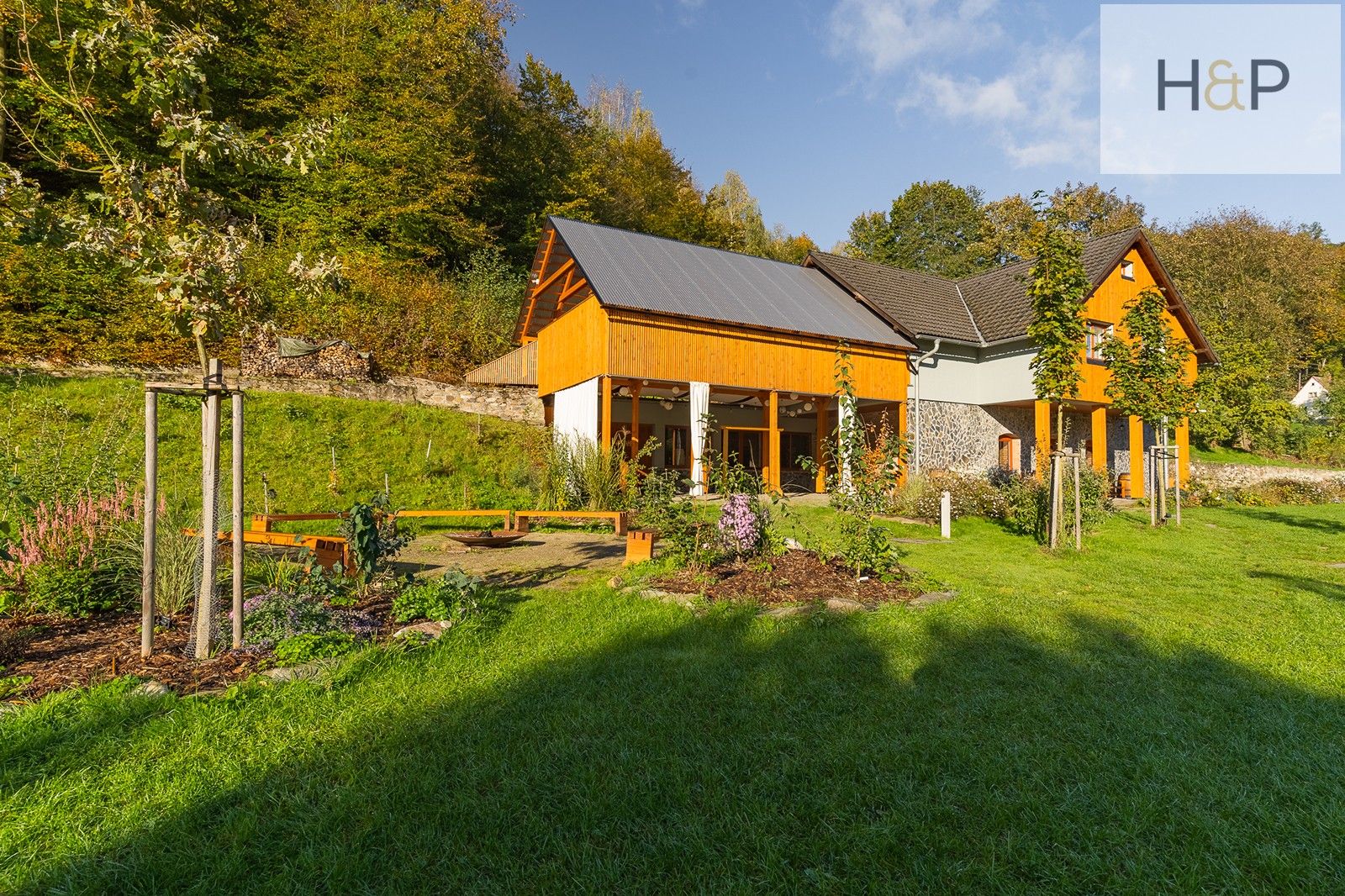 Ubytovací zařízení · 580 m² · Oskava - 3