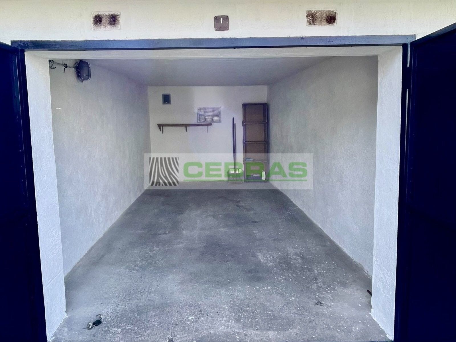 Garáže, K. Weise, České Budějovice, 19 m² - 2