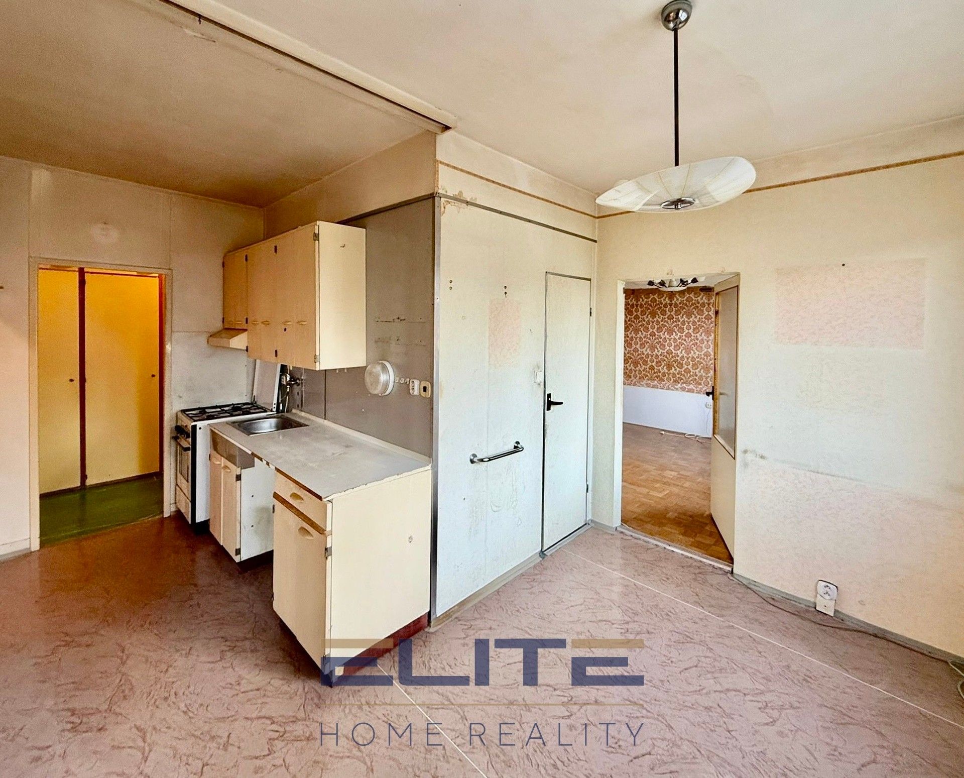 Prodej byt 4+1 - Na Výšině, Jablonec nad Nisou, 72 m²