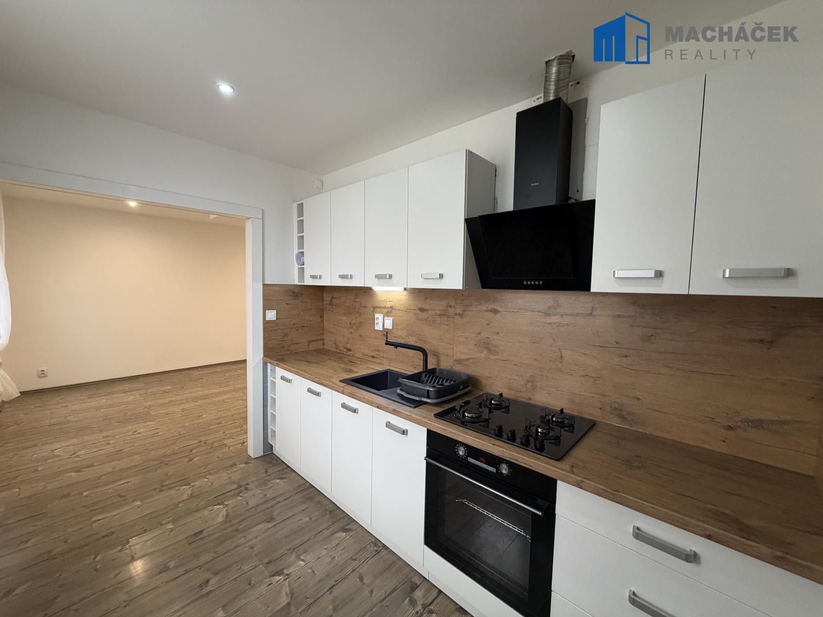 Pronájem byt 2+1 - Jungmannova , Duchcov, 49 m²