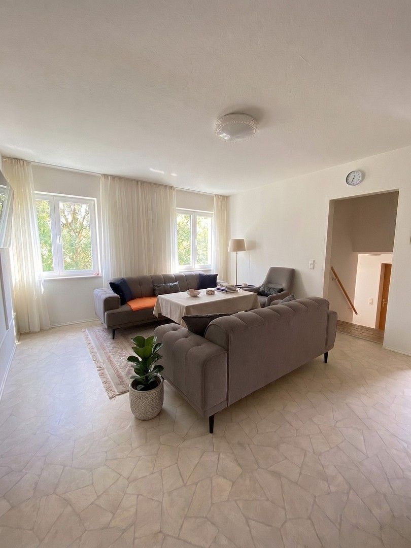 Rodinné domy, Dortmund-Huckarde Huckarde Nordrhein-Westfalen 44369, 203 m² - 2