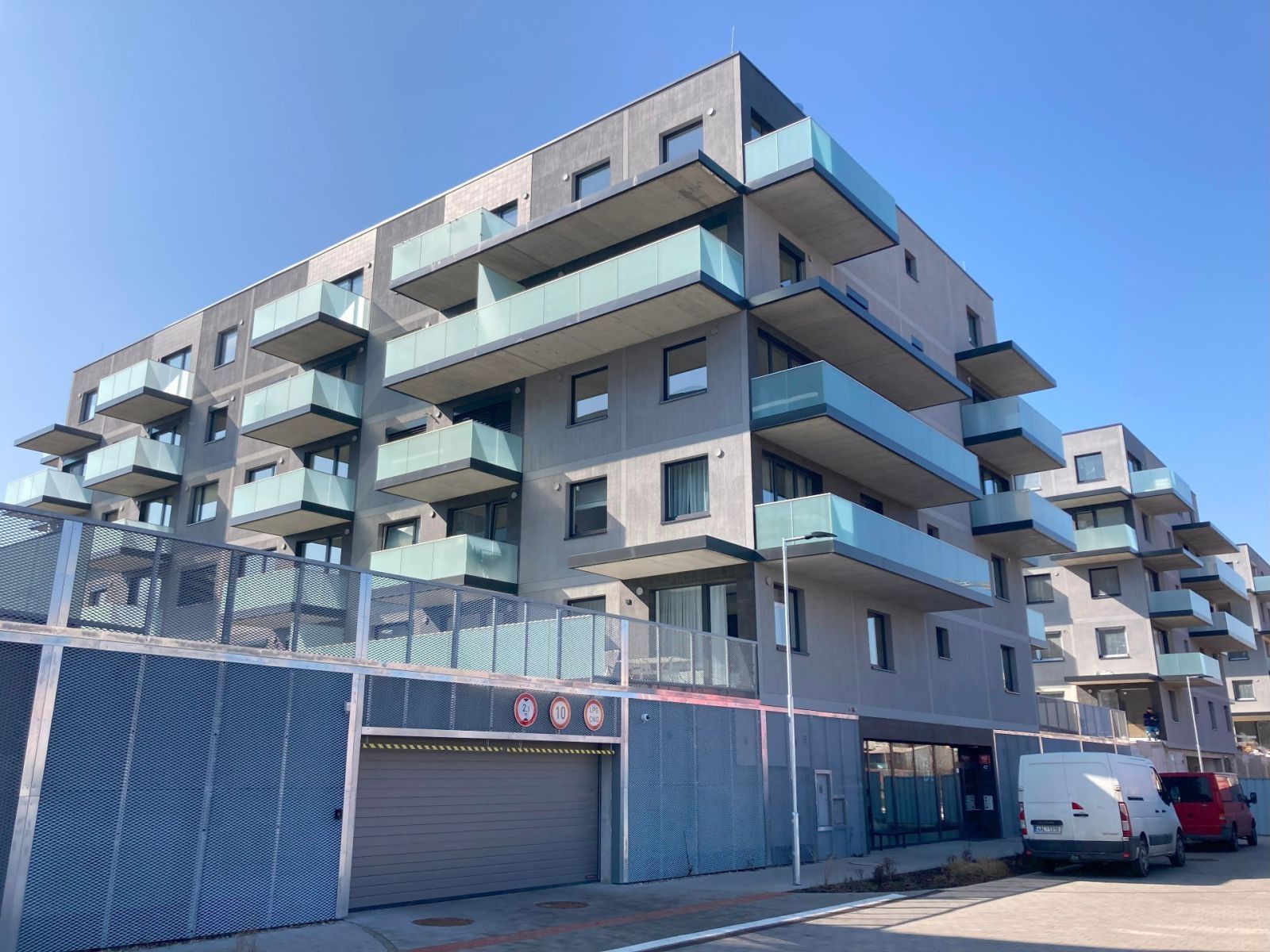 1+kk, Čakovická, Praha - Prosek, 39 m² - 1
