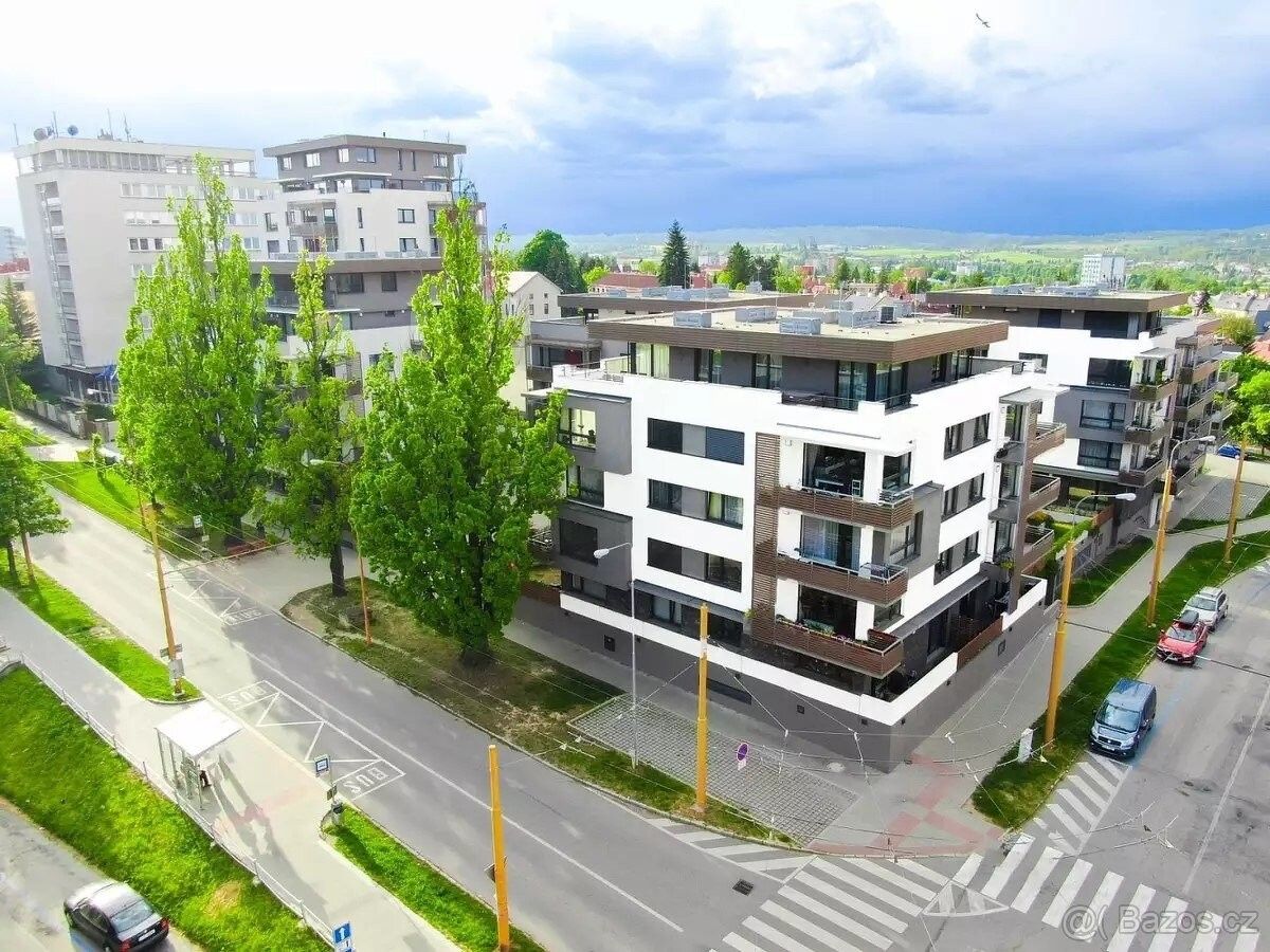 Byty, Jihlava, 586 01 - 1