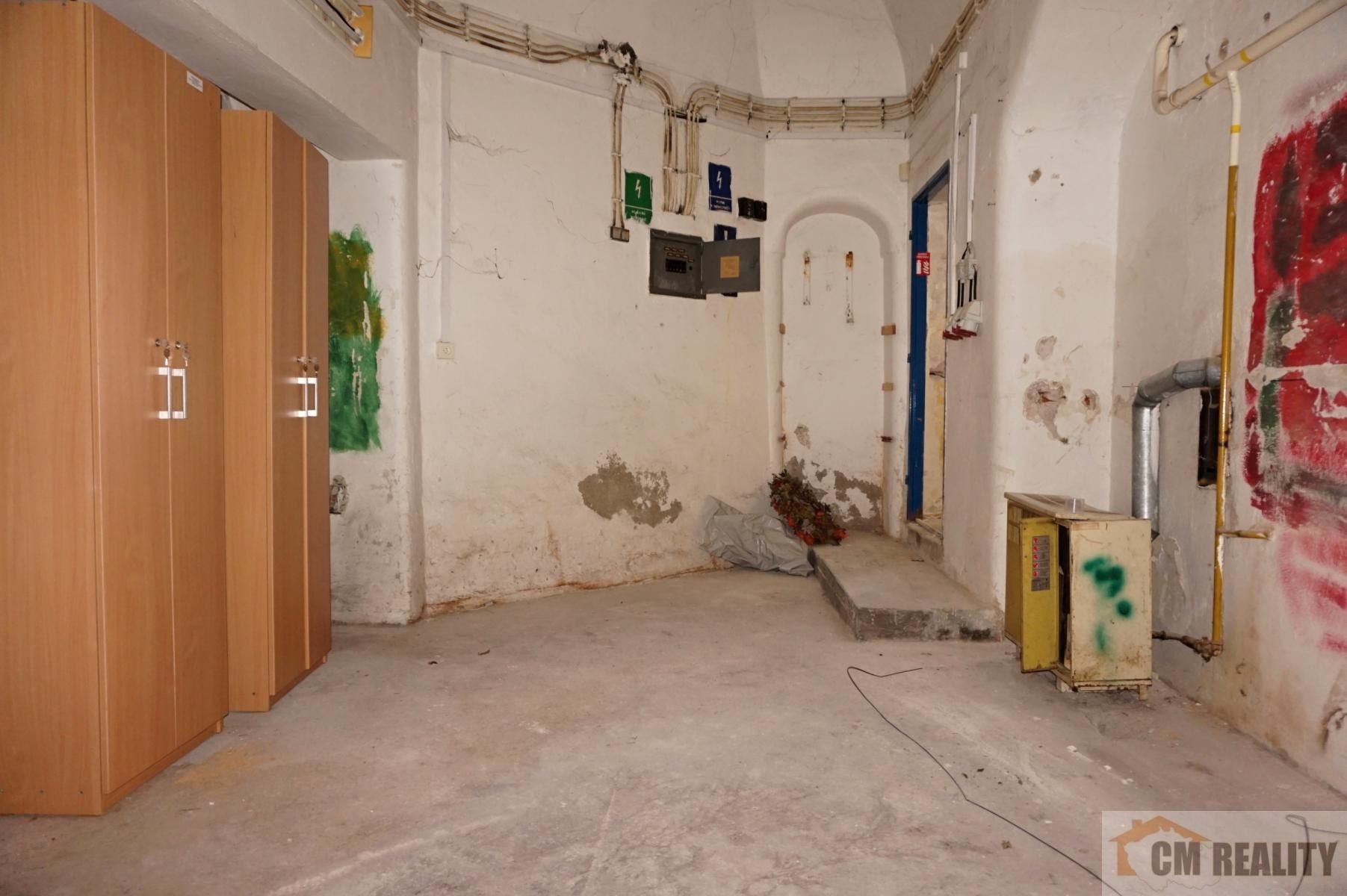 Pronájem obchodní prostory - nám. Edmunda Husserla, Prostějov, 56 m² - 5