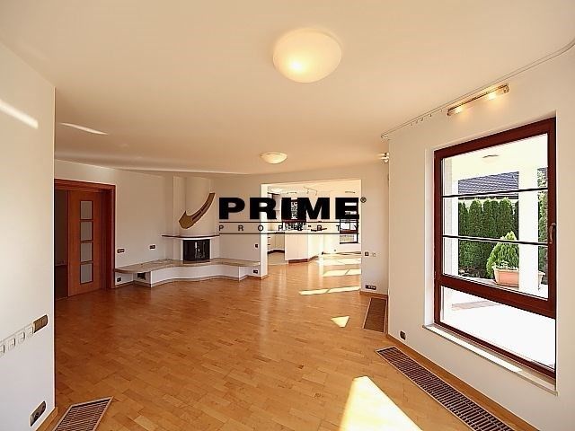 Rodinný dům · 440 m² · Na cípu 443, Praha Újezd u Průhonic - 3