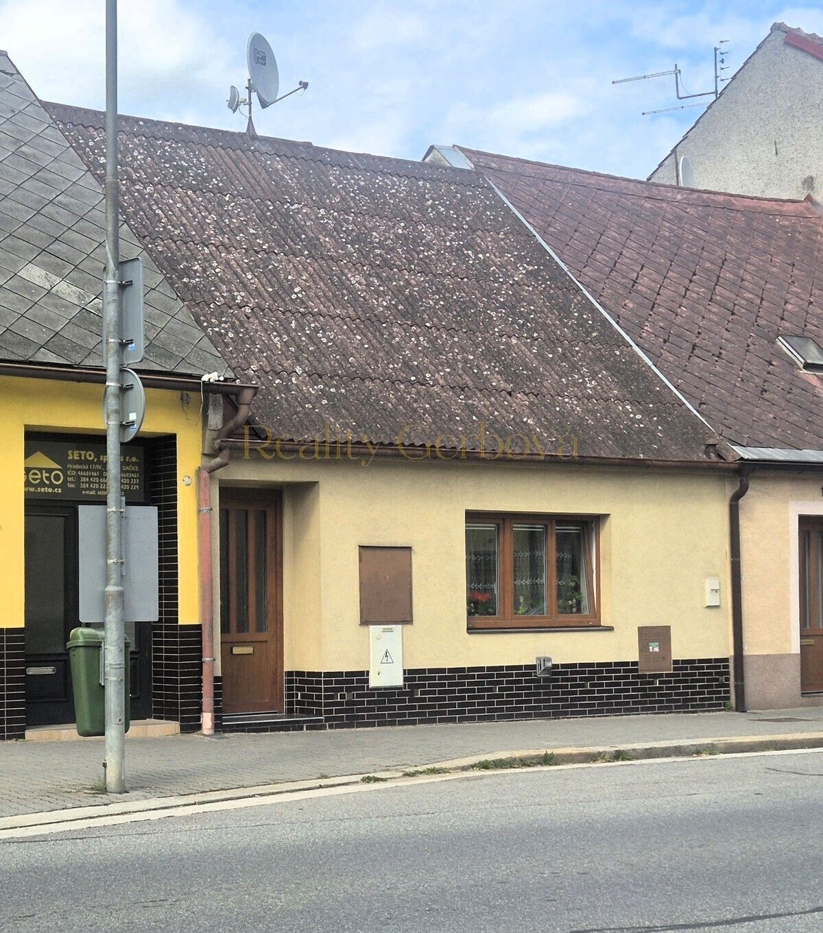 Rodinné domy, Hradecká, Dačice, 98 m²