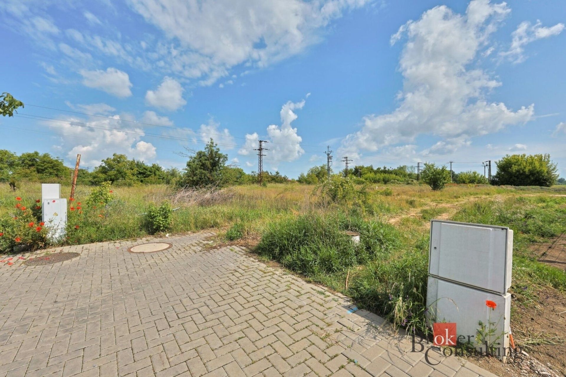 Pozemek pro bydlení · 2 015 m² · Hodonín - 4