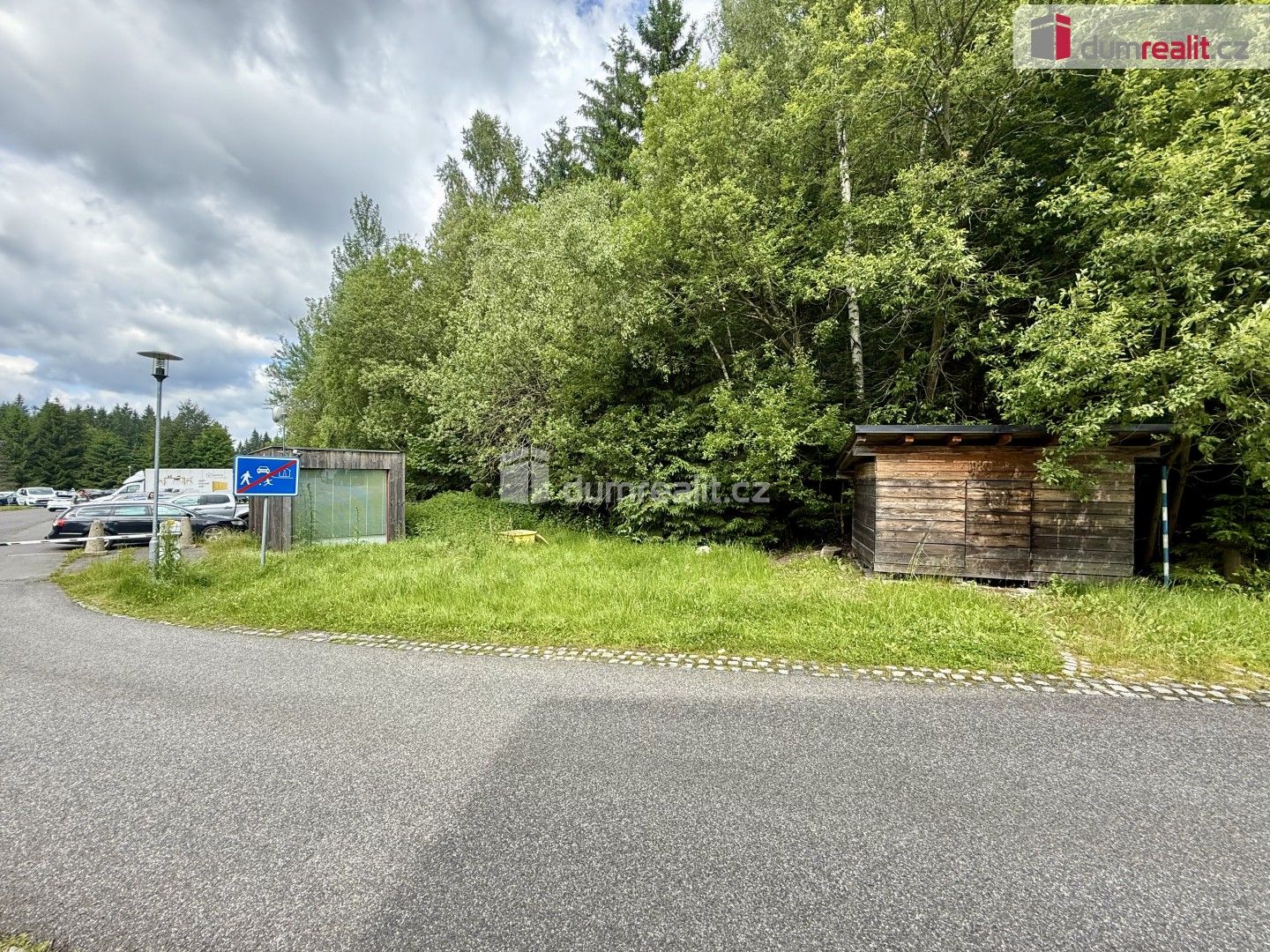 Komerční pozemek, 450 m²