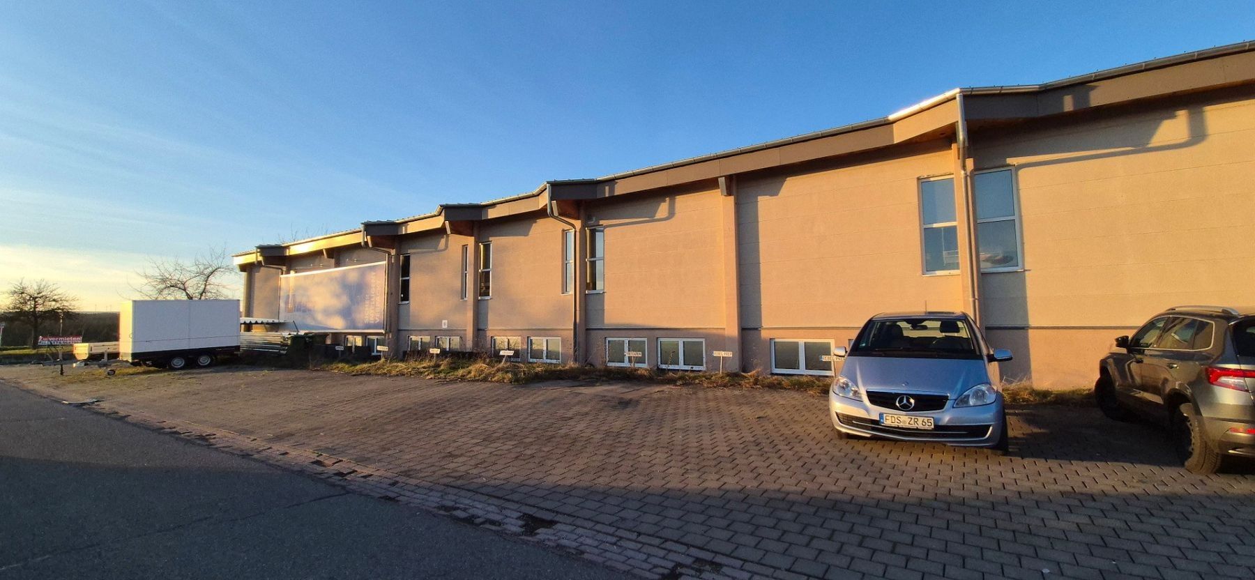 Pronájem obchodní prostory - , Bádensko-Württembersko, 1 840 m² - 5