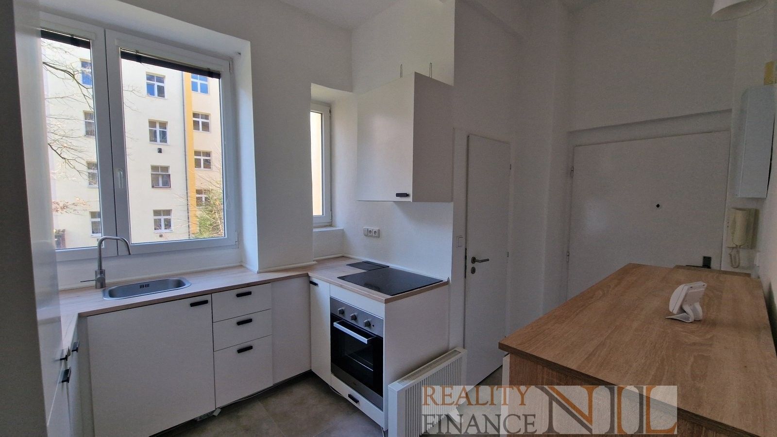 3+kk, Edvarda Beneše, Plzeň, 73 m²