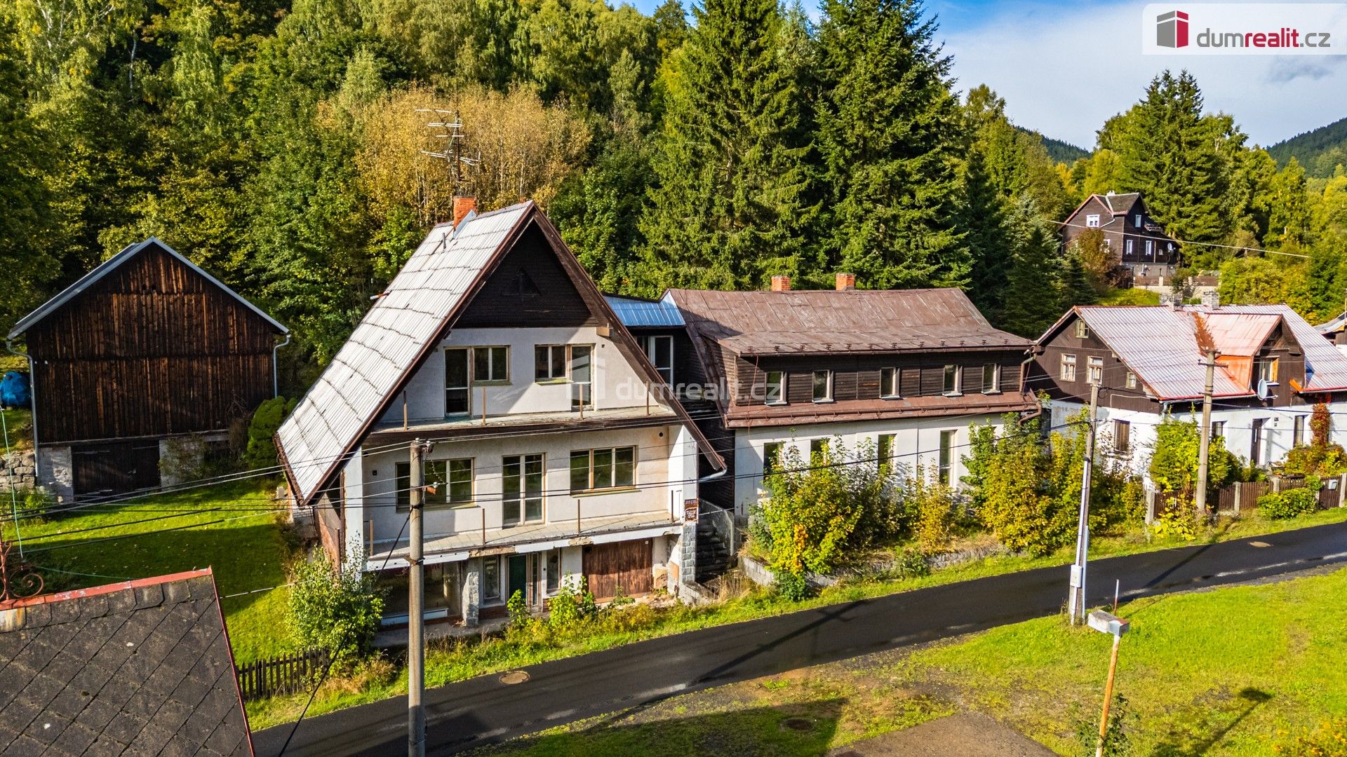 Ubytovací zařízení, Stříbrná, 950 m²