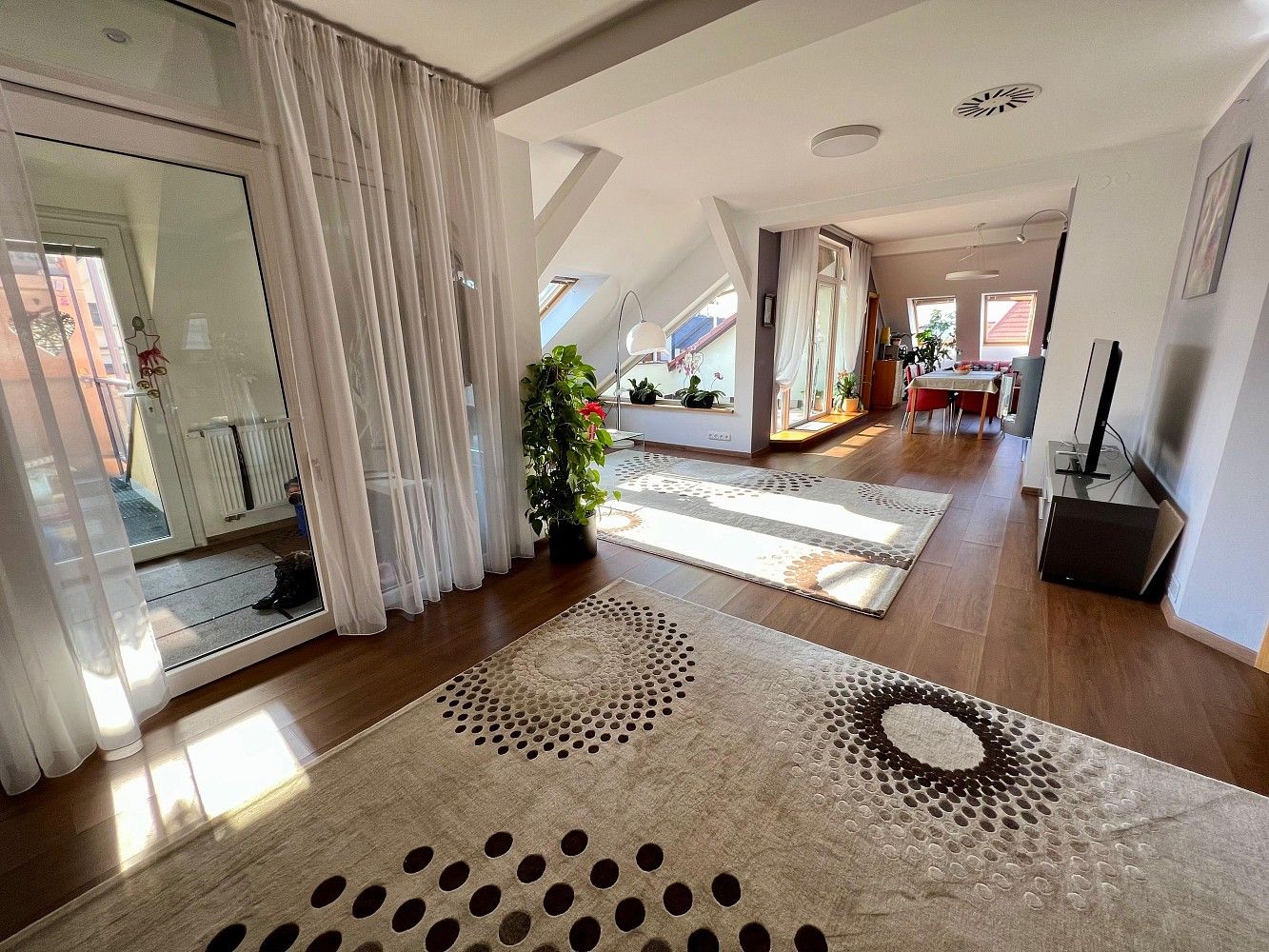 Kancelář · 198 m² · Praha - Podolí, okres Praha 4, Hlavní město Praha - 4