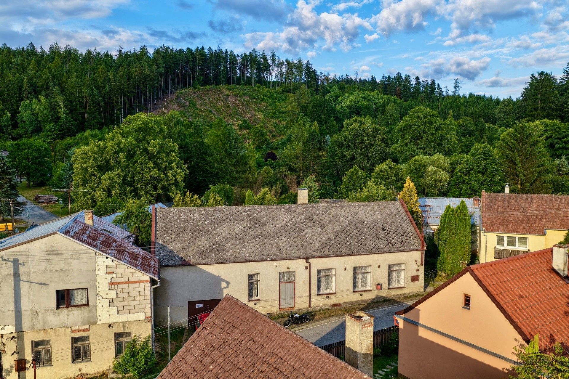 Kanceláře, Rozstání, 200 m²