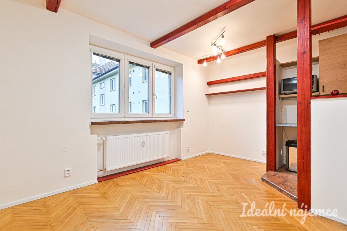 3+kk, Bezručova čtvrť, Kuřim, 37 m²