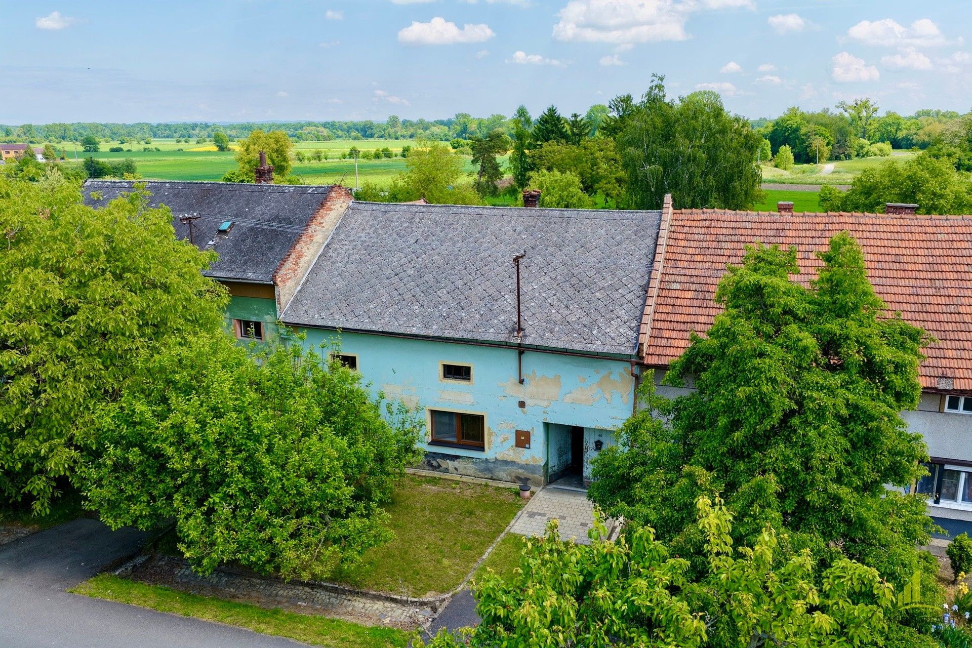 Pozemky pro bydlení, Uhřičice