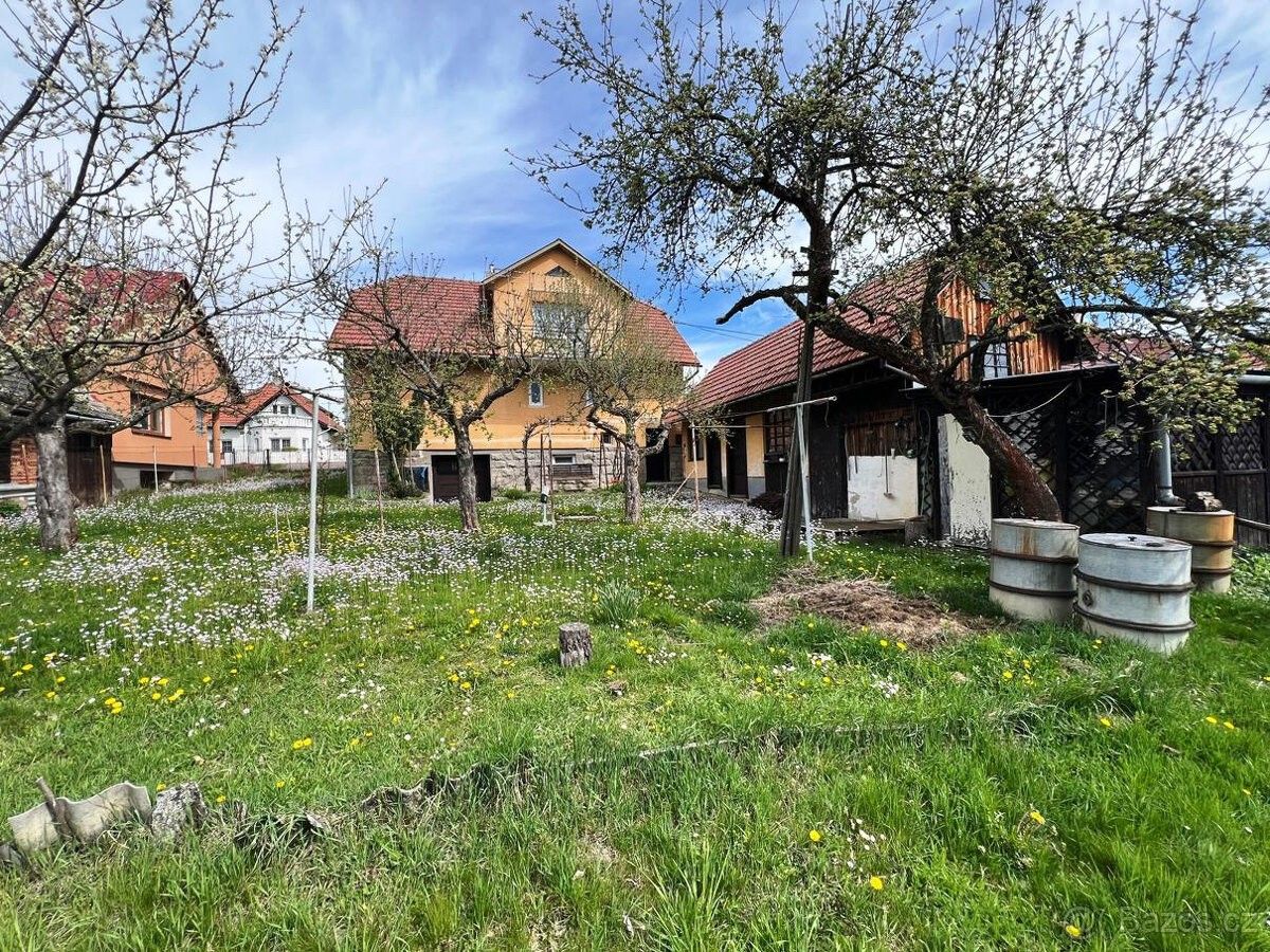 Rodinné domy, Újezd u Valašských Klobouk, 763 25 - 2