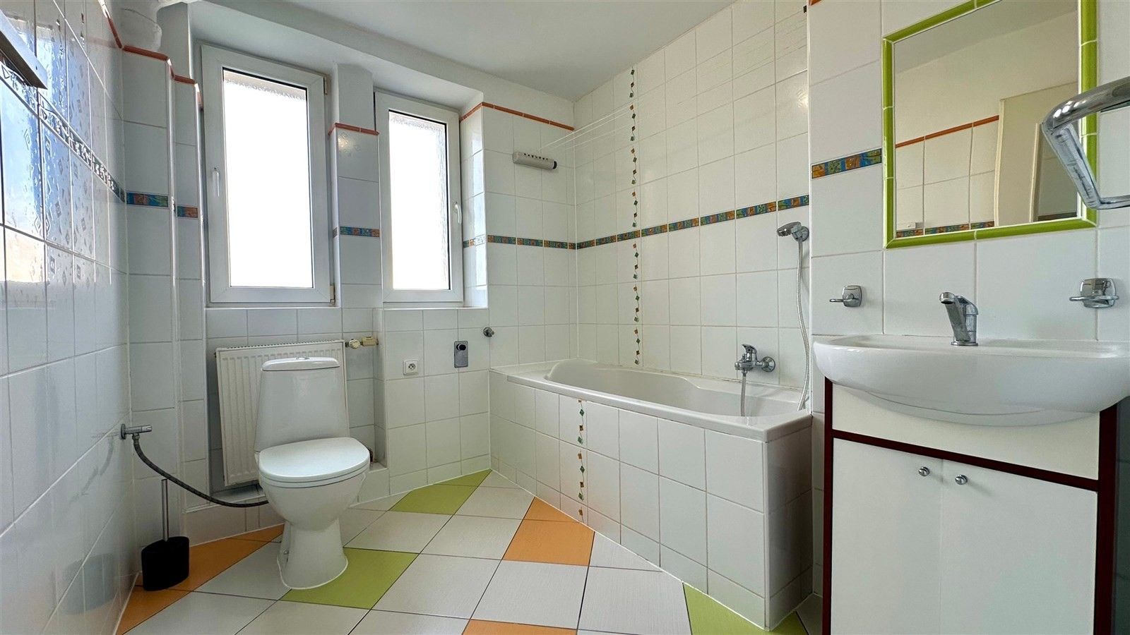 Pronájem byt 2+1 - Palackého, Cheb, 50 m²