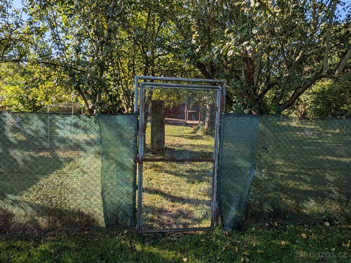 Zahrady, Kolín, 280 02 - 1