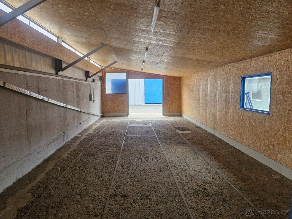 Sklad · Slušovice, 763 15 - 3