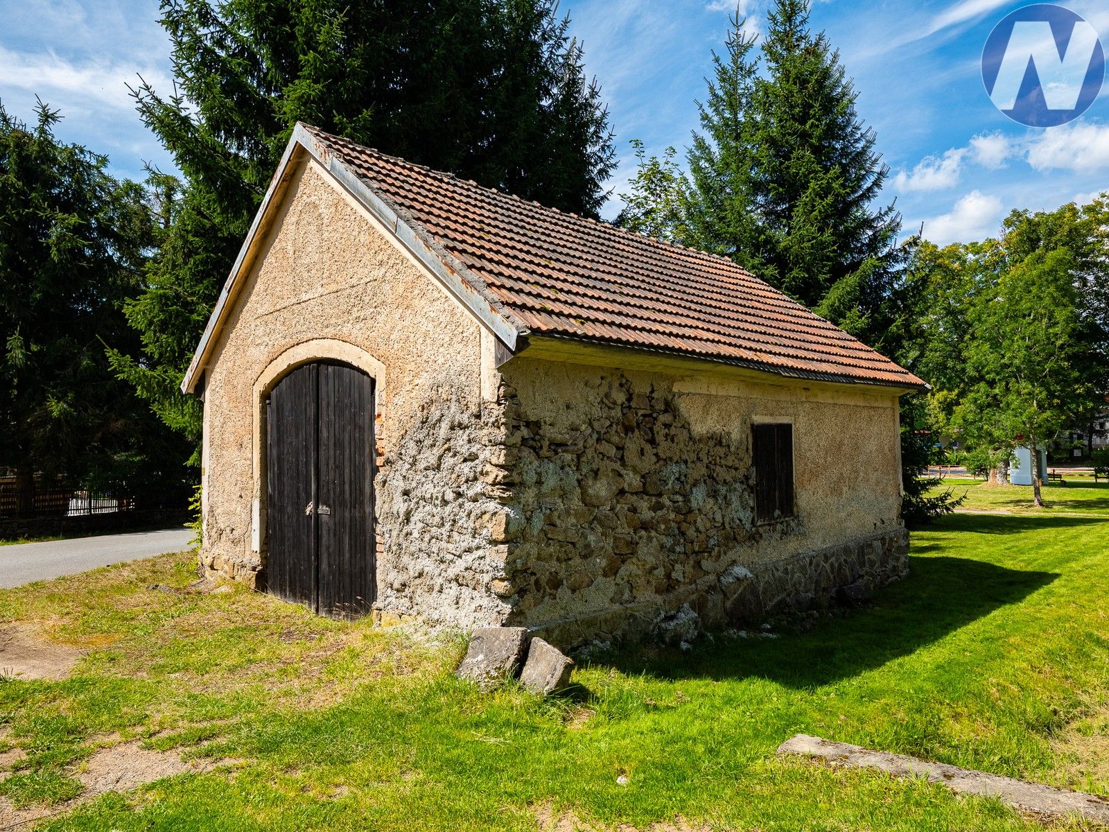 Sklady, Záblatí, 92 m²