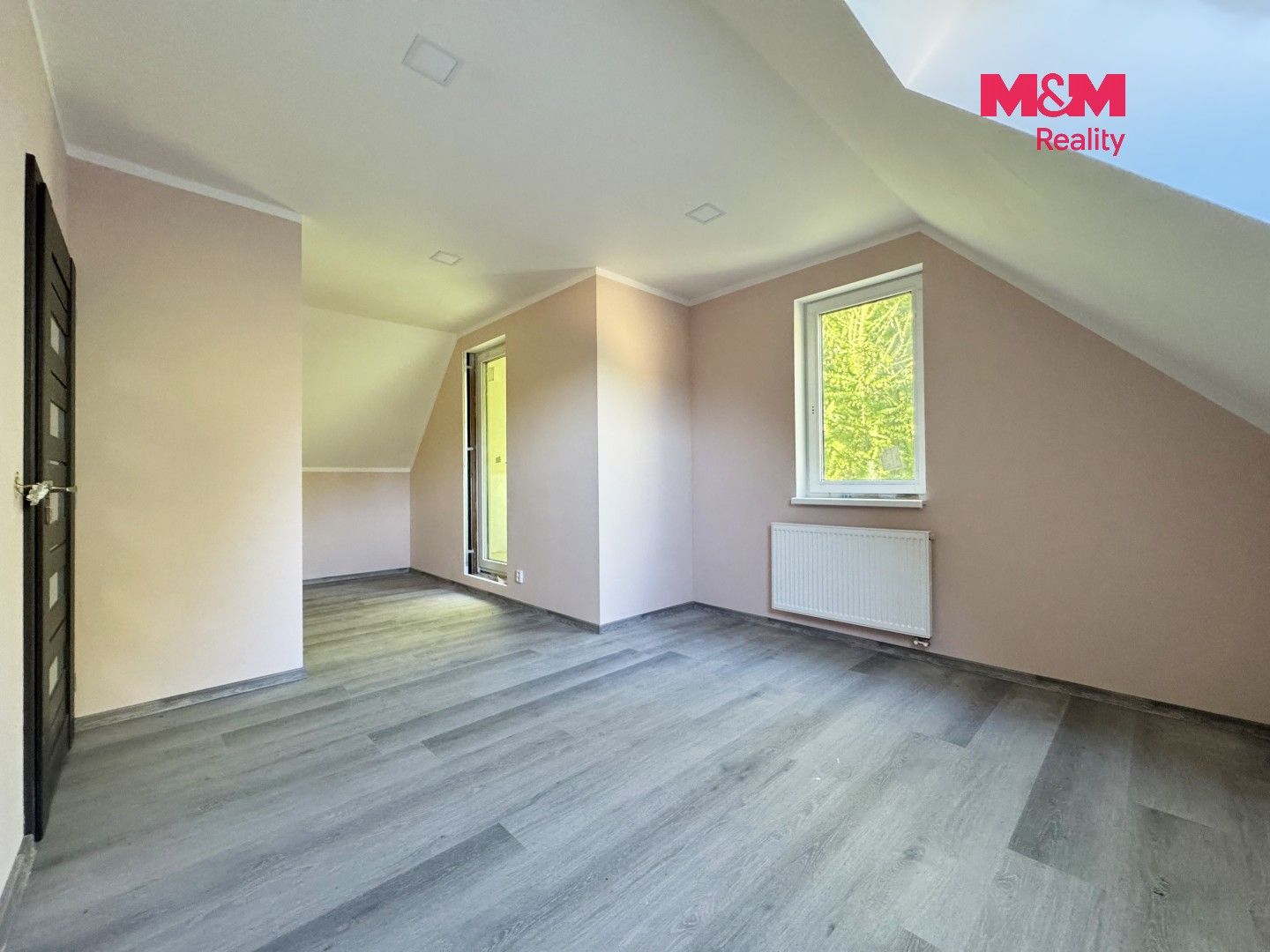 Rodinný dům · 202 m² · Smolné Pece - 3