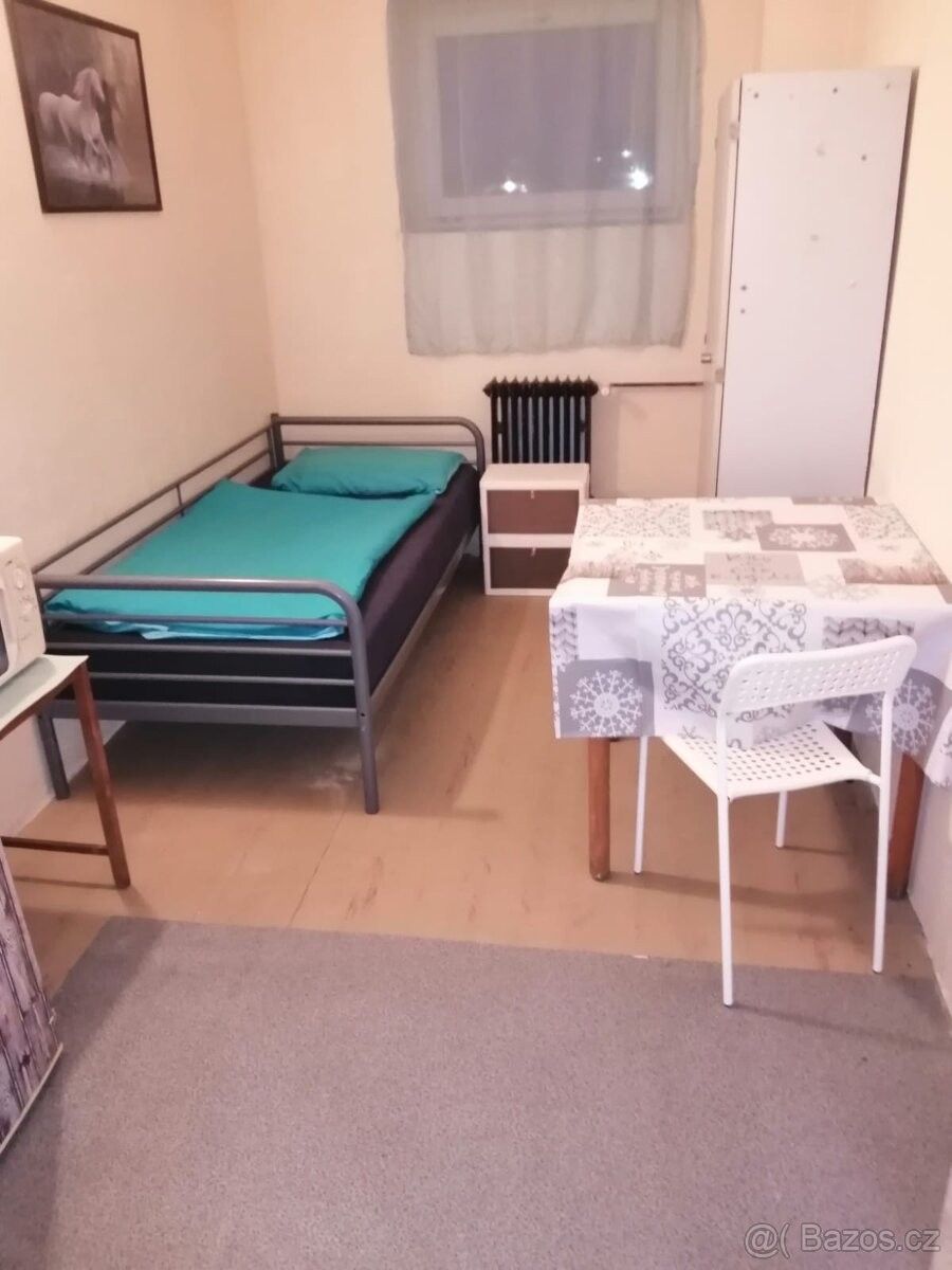 Byty, Horoměřice, 252 62