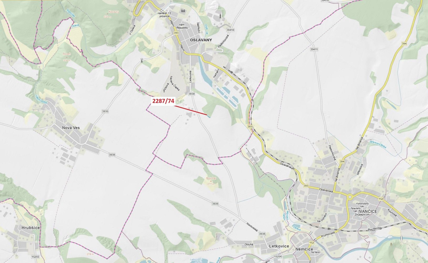 Les, 378 m²