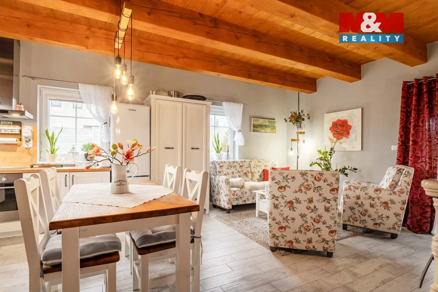 Prodej rodinný dům - Janov, Nový Bor, 106 m²