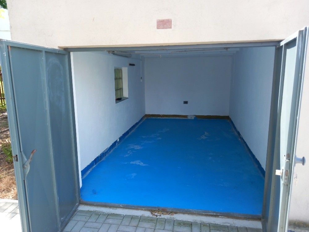 Pronájem garáž - U Stadionu Míru, Tábor, 15 m²