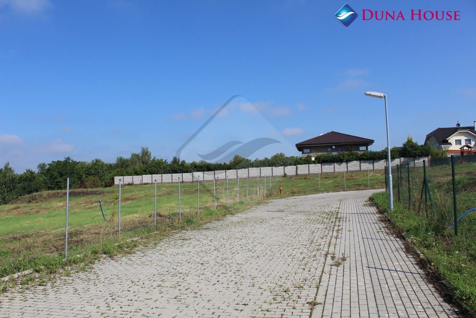 Pozemek pro bydlení · 1 854 m² · Větrušice - 3