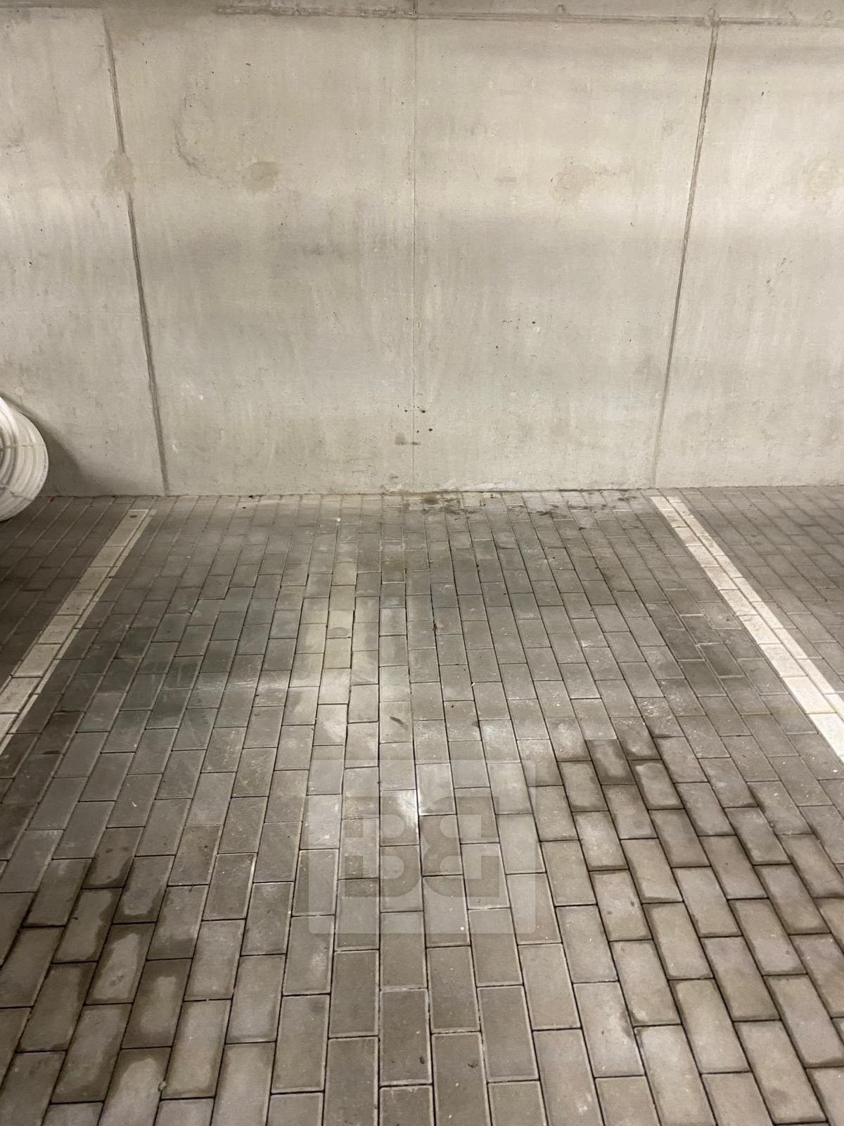 Garáže, Praha Střížkov, 16 m² - 2