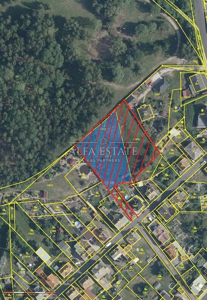 Pozemek pro bydlení, 3 736 m²