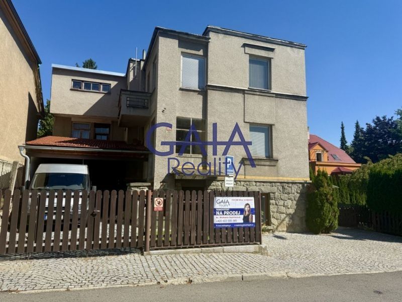 Rodinné domy, Škarabelova, Frýdek-Místek, 286 m²