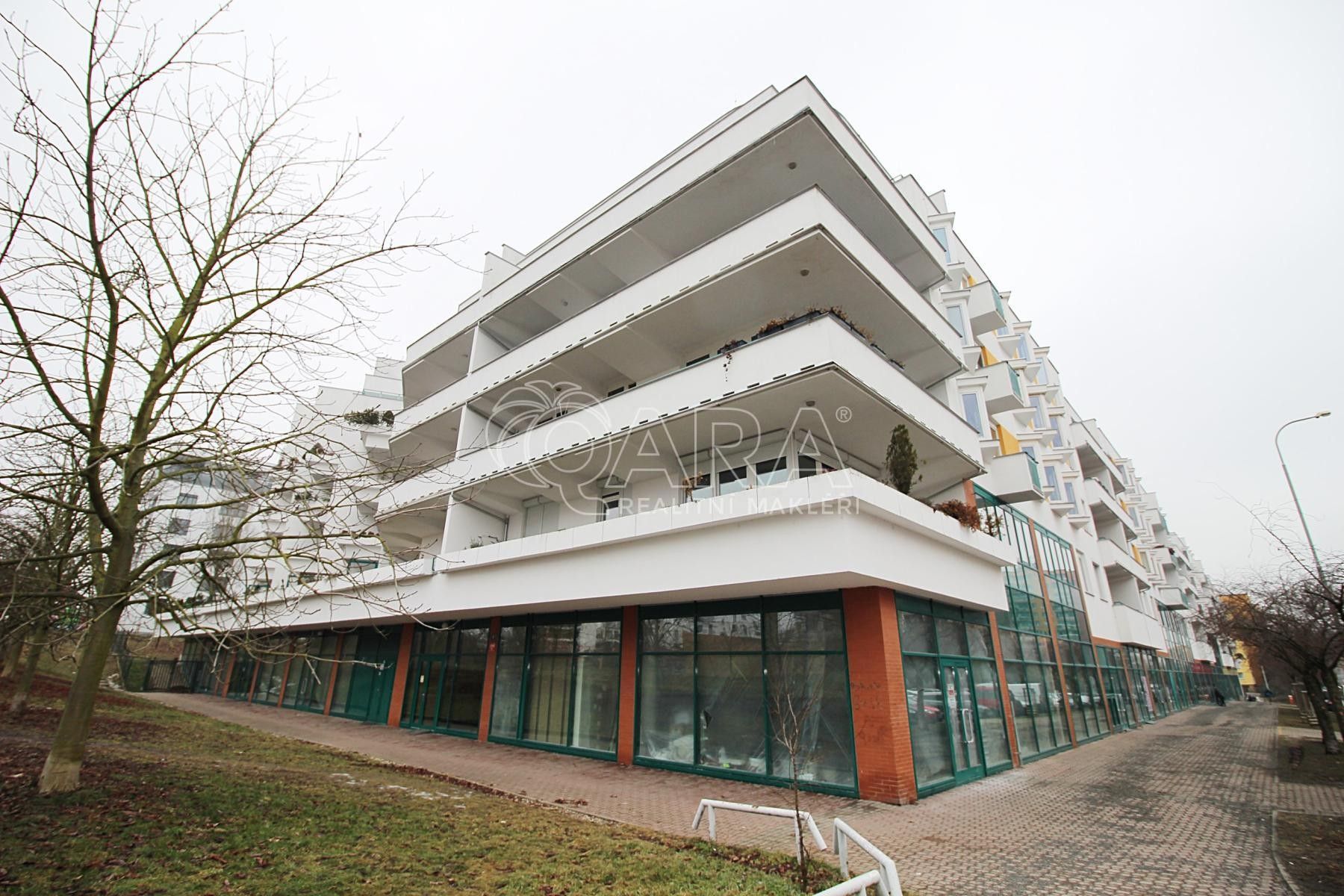 2+kk, Högerova, Praha Hlubočepy, 43 m² - 1