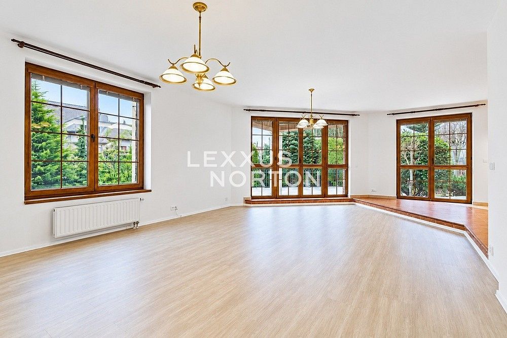 Rodinný dům · 384 m² · Druhého odboje, Praha 6 - Nebušice - 2