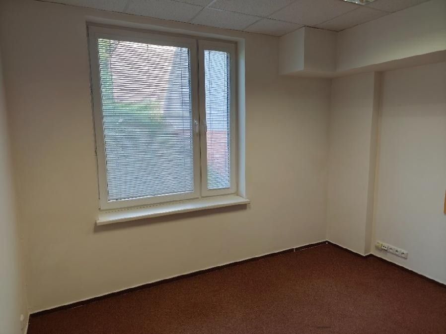 Pronájem kancelář - Opava, 746 01